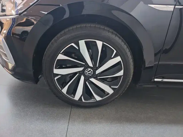 Volkswagen Passat — Фото автомобиля 22