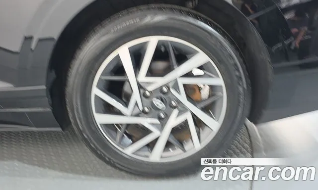 Hyundai Grandeur GN7 — Фото автомобиля 6