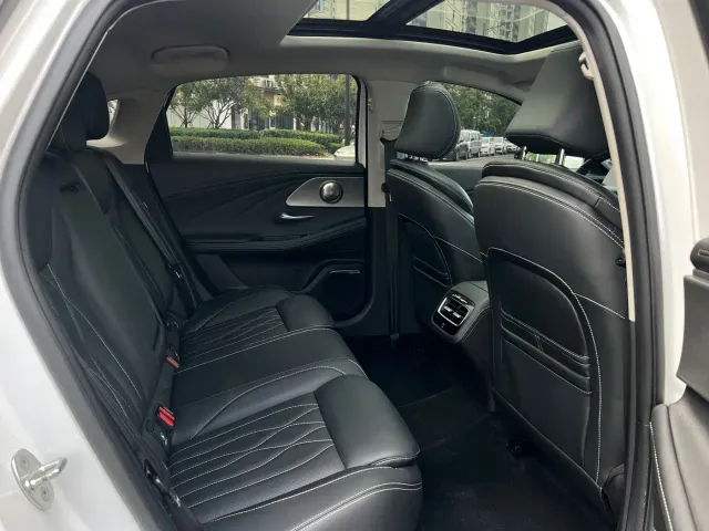 Chery Arrizo 8 — Фото автомобиля 16