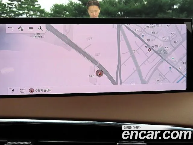 Genesis GV70 2.5T Бензин 2WD — Фото автомобиля 14