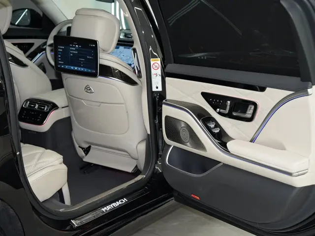 Mercedes-Benz Maybach S-Class — Фото автомобиля 14