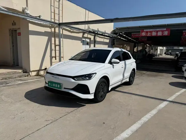 Фотография автомобиля — BYD e2