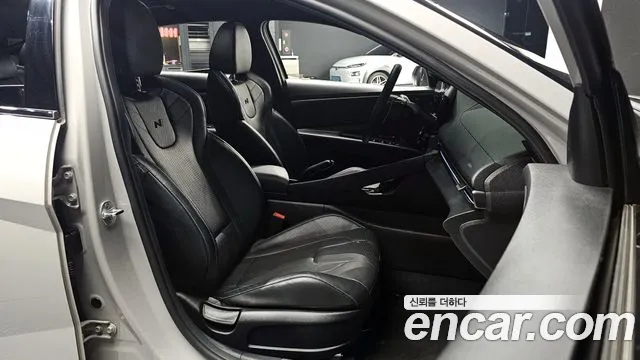 Hyundai AVANTE — Фото автомобиля 10