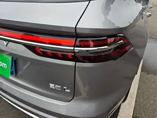 Geely Xingyue L — Фото автомобиля 7