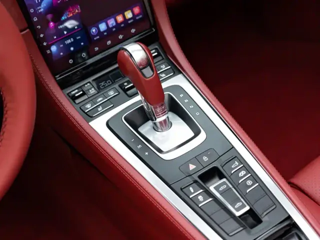 Porsche 718 — Фото автомобиля 15