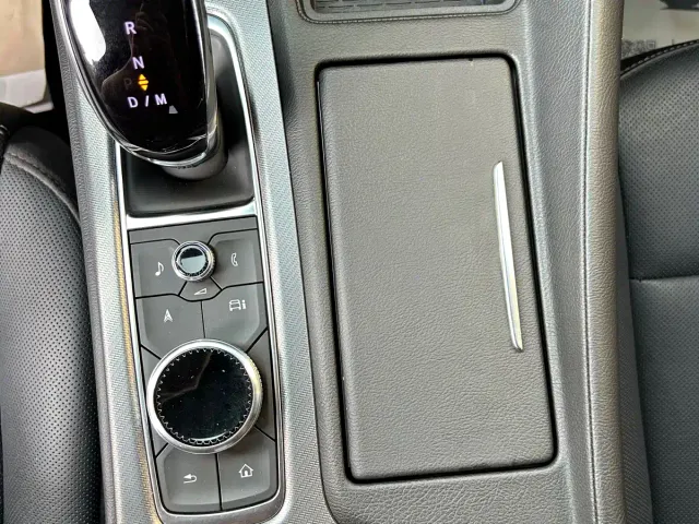 Cadillac CT5 — Фото автомобиля 24