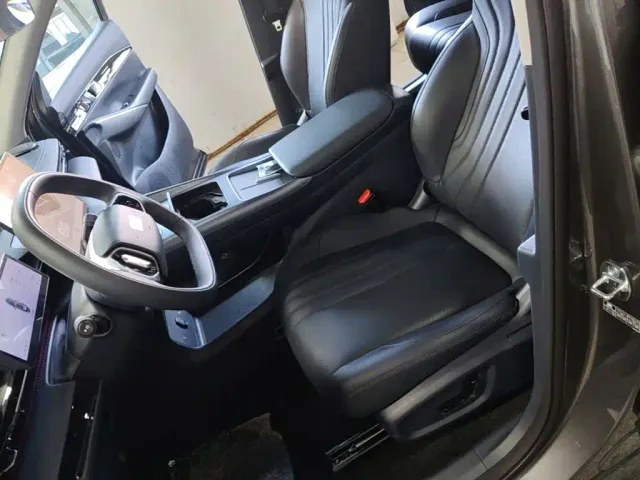 Geely Galaxy E5 — Фото автомобиля 14