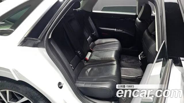 Hyundai Grandeur Grandeur (GN7) 3.5 LPG 2WD (Такси) — Фото автомобиля 26