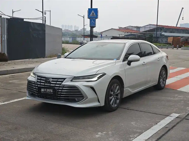Фотография автомобиля — Toyota Avalon