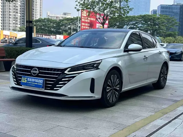 Фотография автомобиля — Nissan Teana