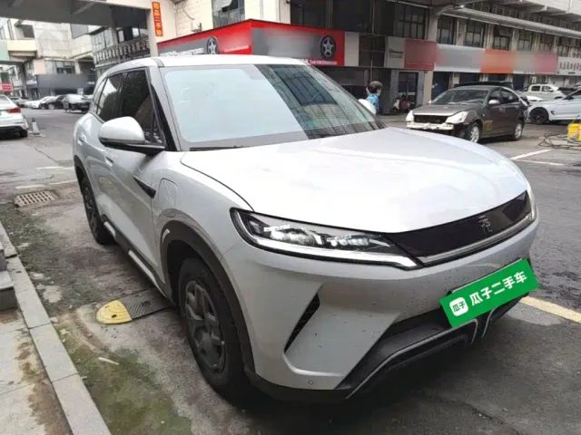 BYD Yuan UP — Фото автомобиля 3