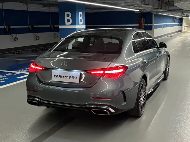 Mercedes-Benz C-Class — Фото автомобиля 8