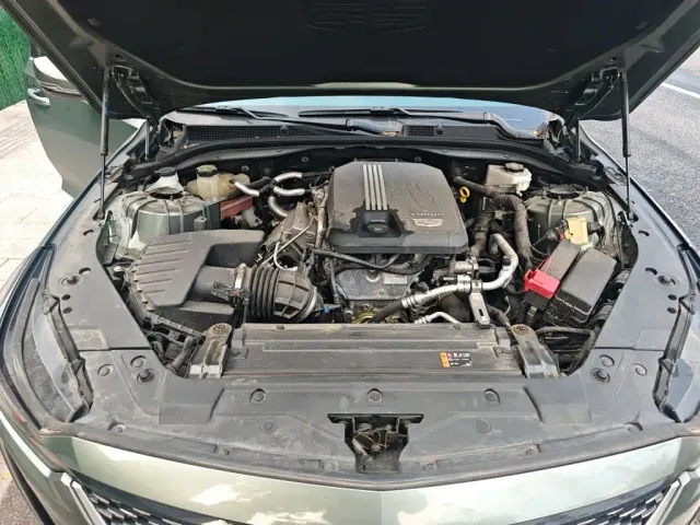 Cadillac CT5 — Фото автомобиля 16