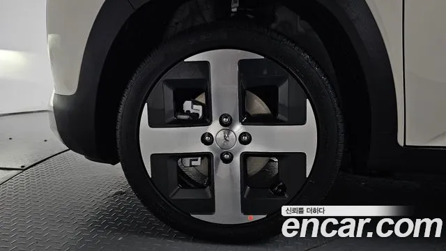 Hyundai Casper Casper Electric Inspiration — Фото автомобиля 5