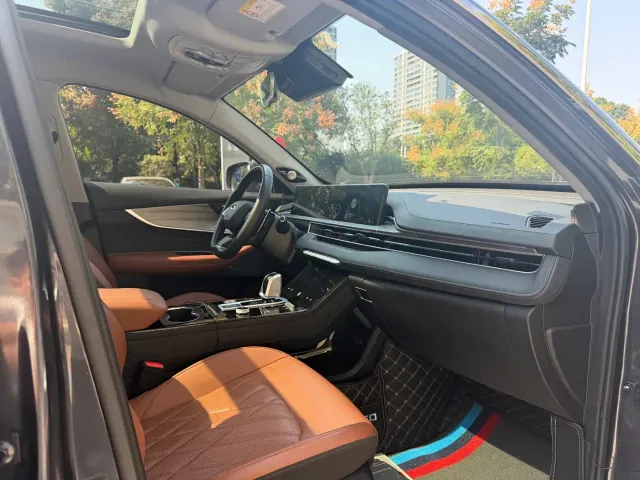Chery Tiggo 8 PLUS — Фото автомобиля 11