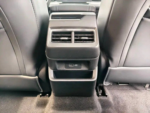 Geely Xingrui — Фото автомобиля 6