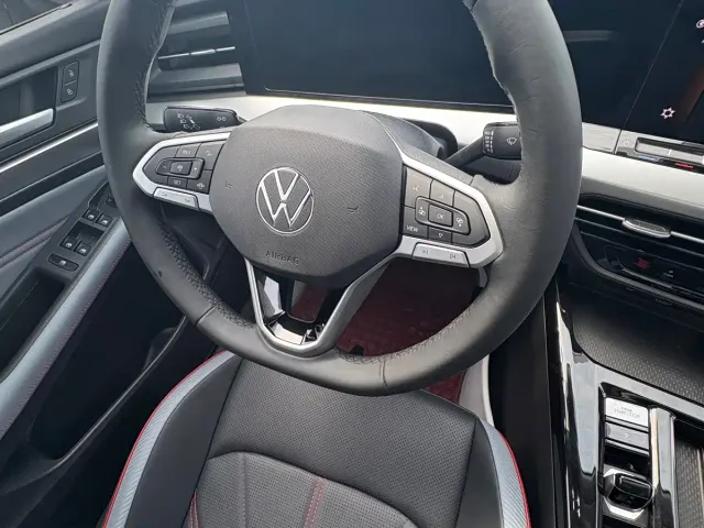 Volkswagen Lamando — Фото автомобиля 9