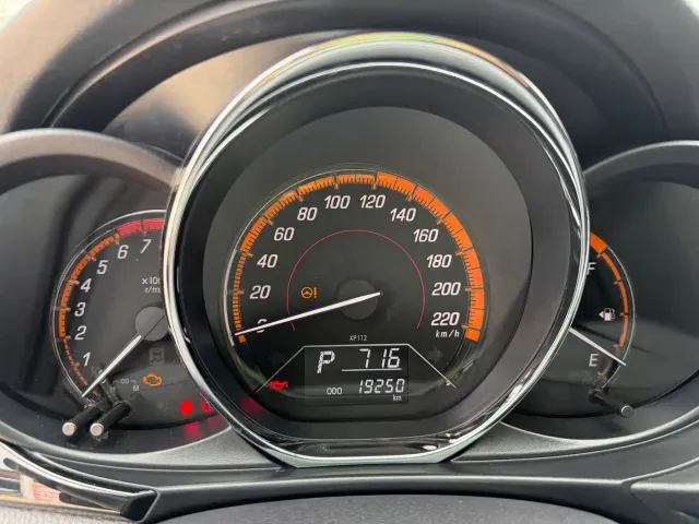 Toyota YARiS L Zhi Xuan — Фото автомобиля 10