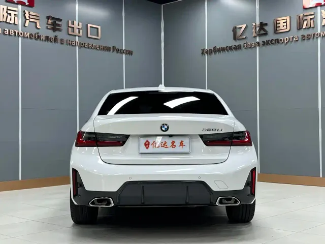 BMW 3 Series — Фото автомобиля 5