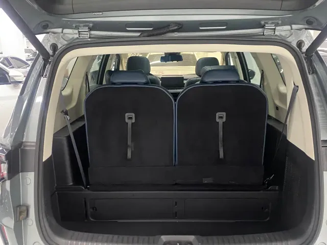 Geely Jiaji — Фото автомобиля 13