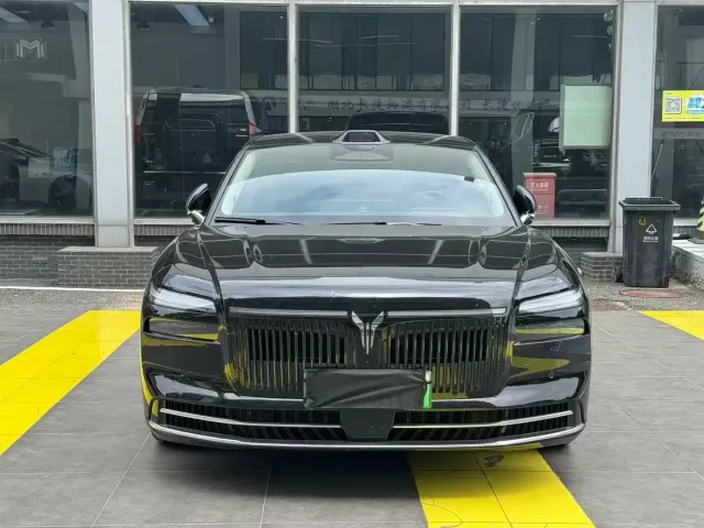 Voyah Auto VOYAH Zhuiguang L 2025 Mid-configuration Model — Фото автомобиля 2