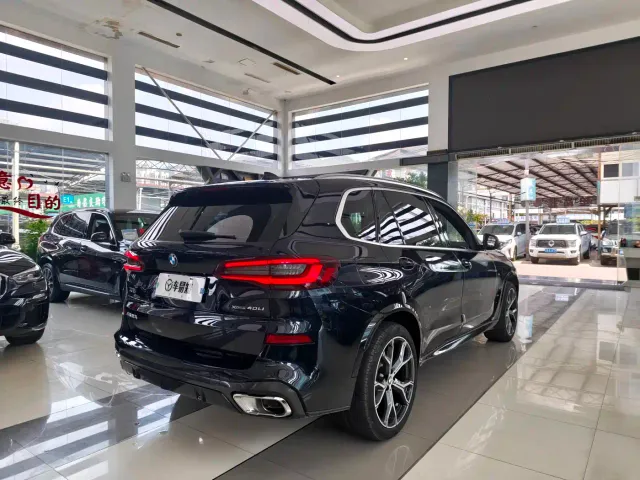 BMW X5 — Фото автомобиля 14