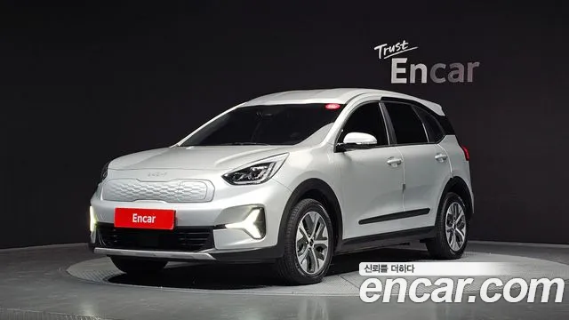 Фотография автомобиля — Kia Niro