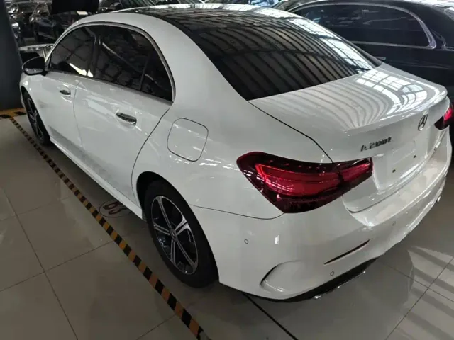 Mercedes-Benz A-Class — Фото автомобиля 22