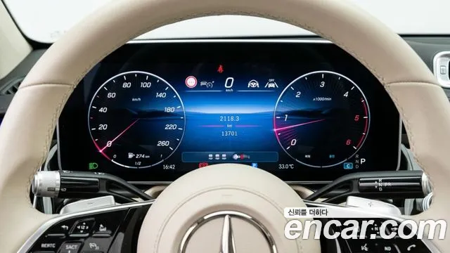 Mercedes-Benz E-Class — Фото автомобиля 8