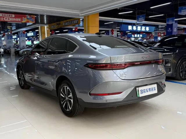 BYD Qin PLUS — Фото автомобиля 17