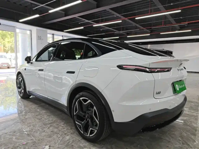 Onvo L60 — Фото автомобиля 4