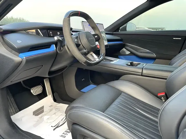 Xiaomi SU7 — Фото автомобиля 5