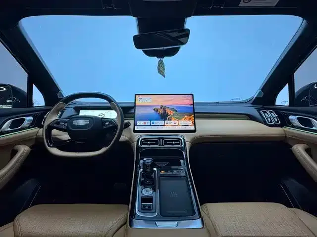 Geely Boyue L — Фото автомобиля 5