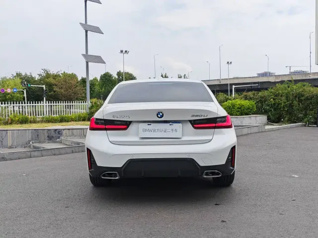 BMW 3 Series — Фото автомобиля 6