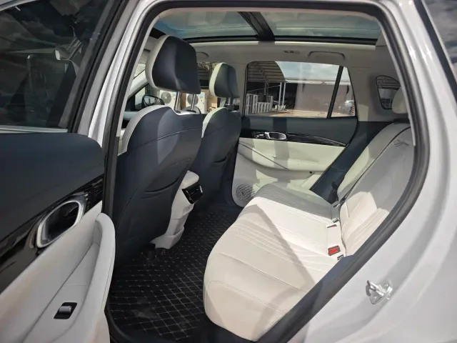 Geely Galaxy E5 — Фото автомобиля 17