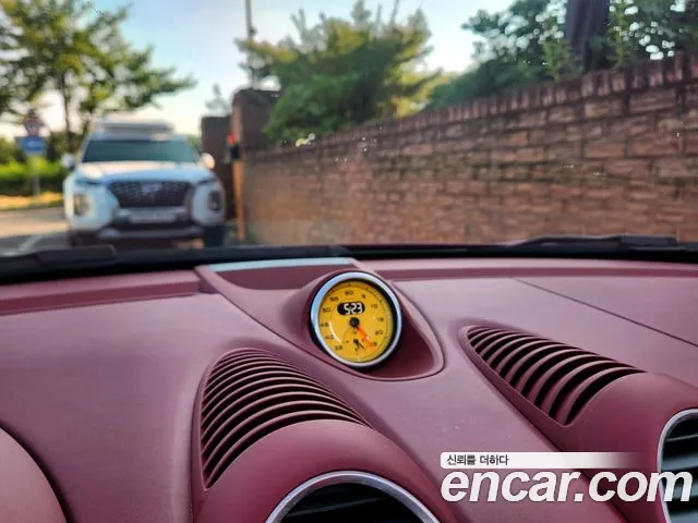 Porsche 718 — Фото автомобиля 12