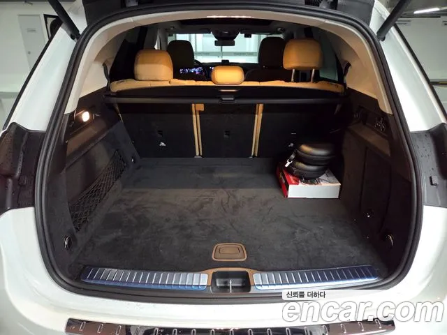 Mercedes-Benz GLE-Class — Фото автомобиля 14