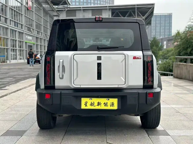 iCAR 03 — Фото автомобиля 6