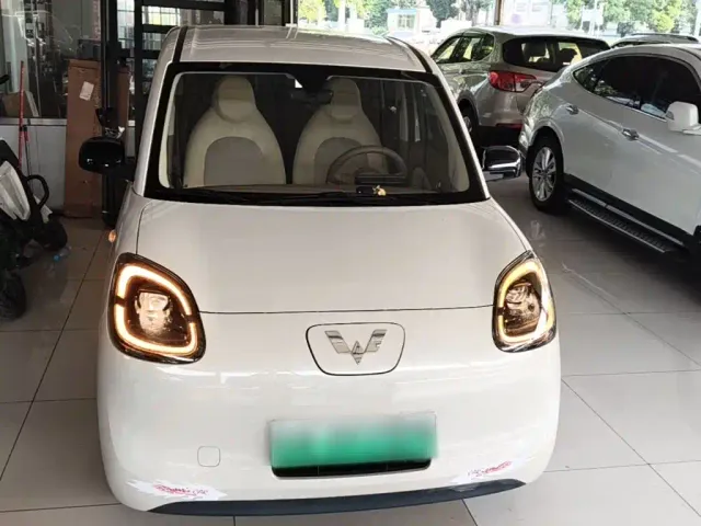 Wuling Hongguang Mini EV — Фото автомобиля 2