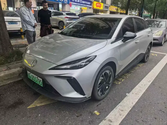 Фотография автомобиля — MG 4 EV