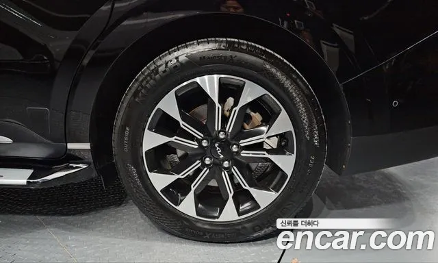 Kia Carnival 4th Gen — Фото автомобиля 6