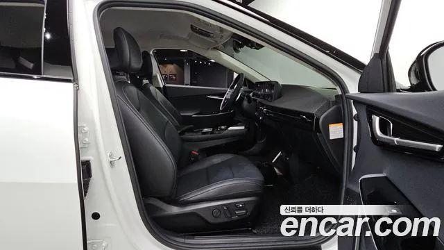 Kia EV6 — Фото автомобиля 17
