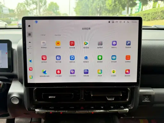 Haval H9 — Фото автомобиля 10