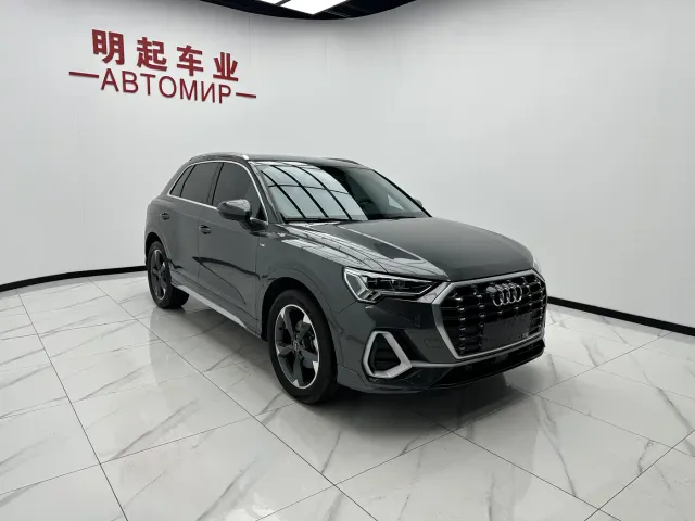 Audi Q3 — Фото автомобиля 3