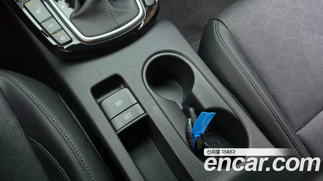 Kia Seltos New — Фото автомобиля 26