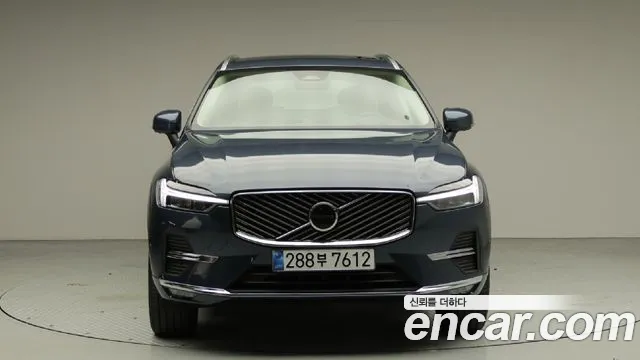 Volvo XC60 2nd Gen — Фото автомобиля 2