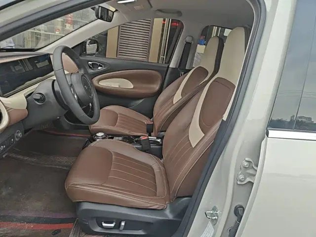 Wuling Bingo — Фото автомобиля 14