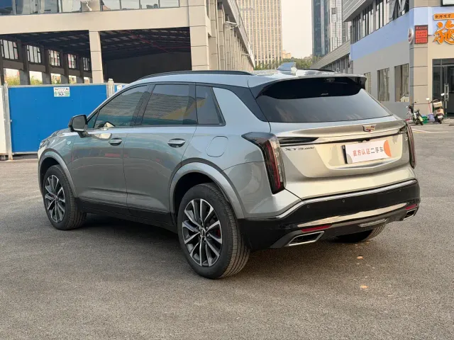 Cadillac XT5 — Фото автомобиля 12