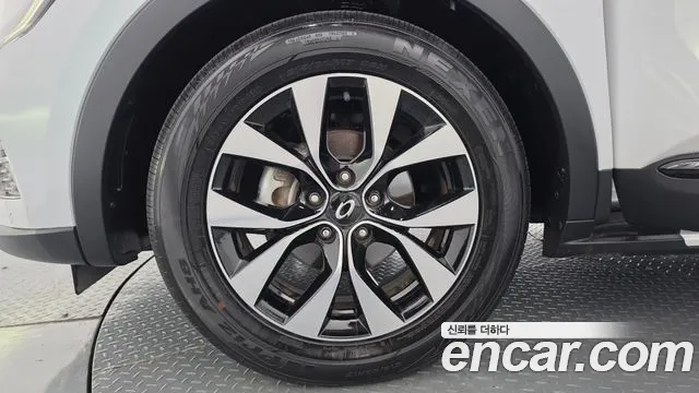 Renault Korea XM3 — Фото автомобиля 4