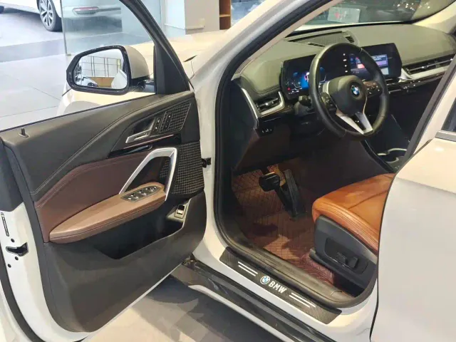 BMW X1 — Фото автомобиля 7
